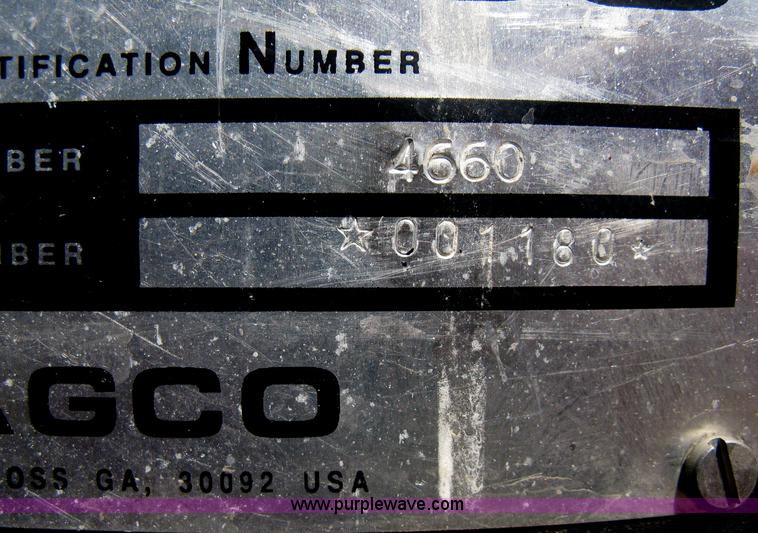 image for item D8303 1993 AGCO Allis 4660 tractor