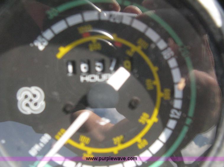 image for item D8303 1993 AGCO Allis 4660 tractor