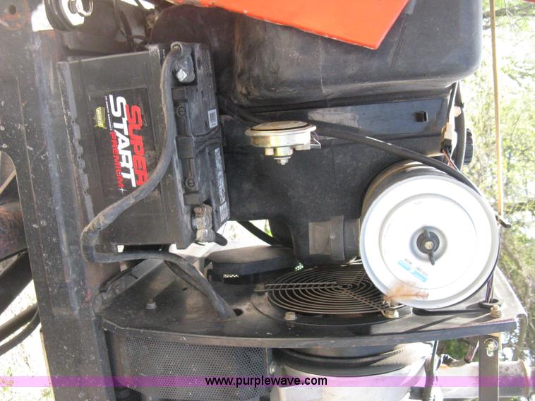 image for item D8303 1993 AGCO Allis 4660 tractor