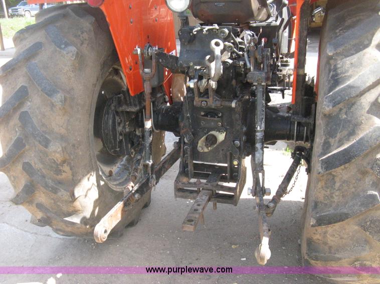 image for item D8303 1993 AGCO Allis 4660 tractor