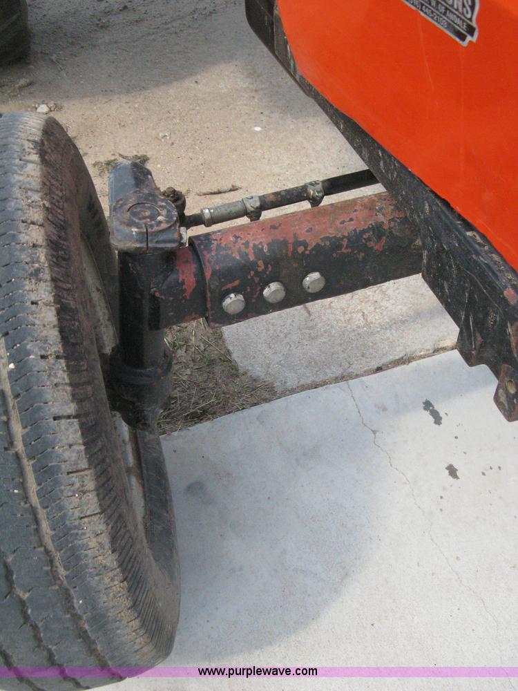 image for item D8303 1993 AGCO Allis 4660 tractor