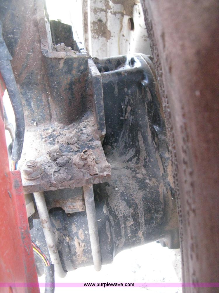 image for item D8303 1993 AGCO Allis 4660 tractor