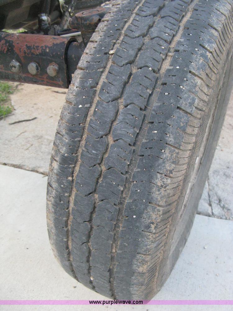 image for item D8303 1993 AGCO Allis 4660 tractor