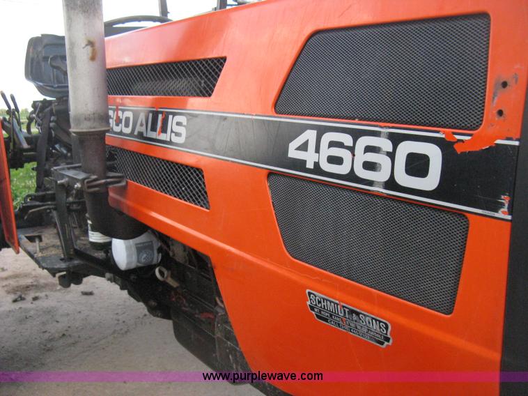 image for item D8303 1993 AGCO Allis 4660 tractor