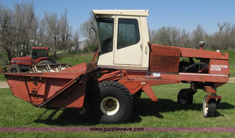 image for item E3448 Hesston 6600 self-propelled swather