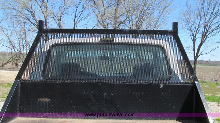 image for item E3920 1993 Ford F350 XL flatbed pickup truck