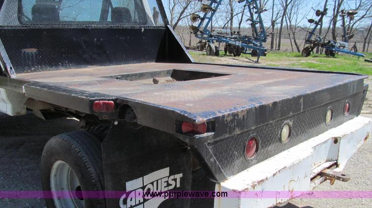 image for item E3920 1993 Ford F350 XL flatbed pickup truck