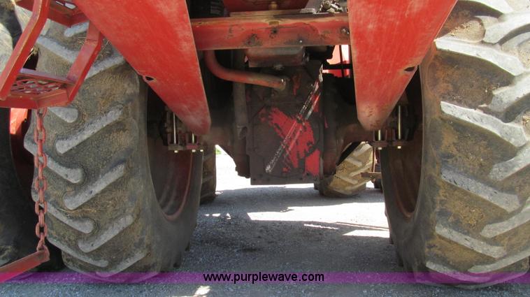 image for item E3942 1976 International 4366 4WD tractor