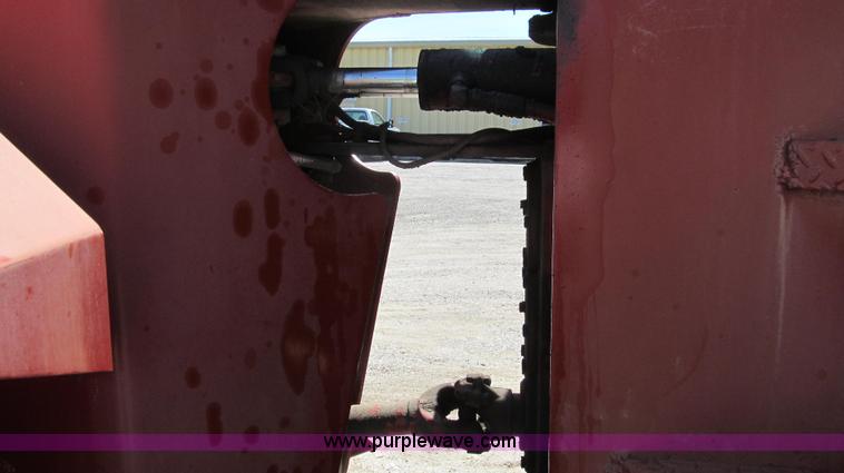 image for item E3942 1976 International 4366 4WD tractor