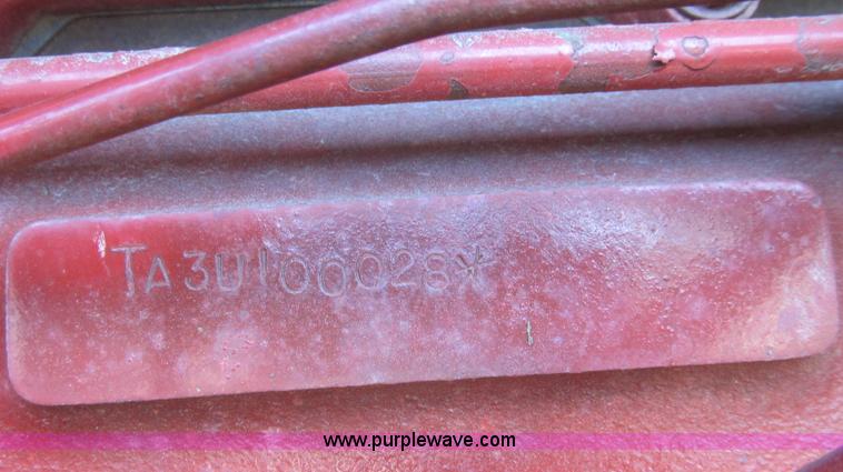 image for item E3942 1976 International 4366 4WD tractor