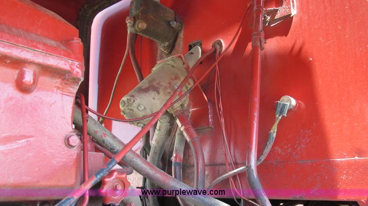 image for item E3942 1976 International 4366 4WD tractor