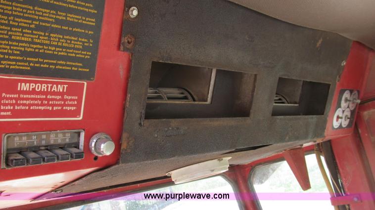 image for item E3942 1976 International 4366 4WD tractor