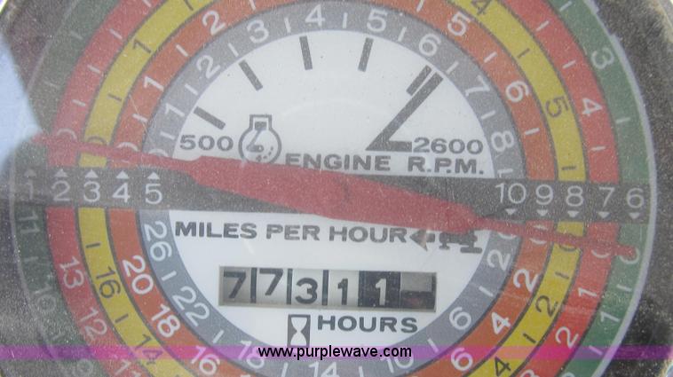 image for item E3942 1976 International 4366 4WD tractor