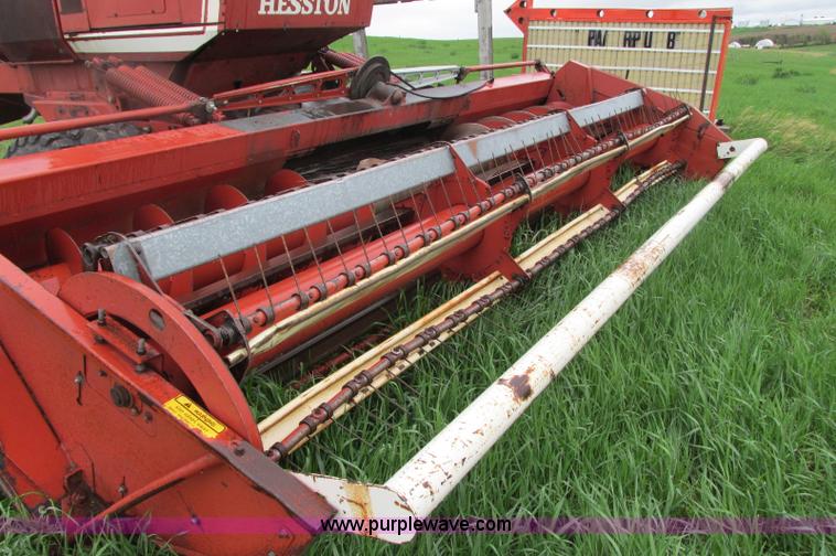 image for item E5028 1982 Hesston 6650 self-propelled swather
