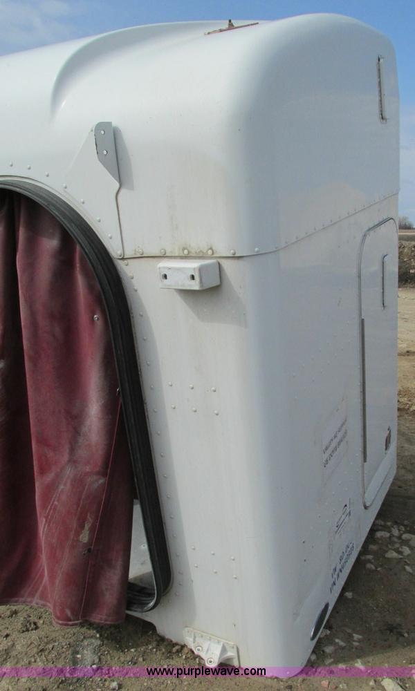 image for item E5032 Unibilt Ultracab 60" sleeper