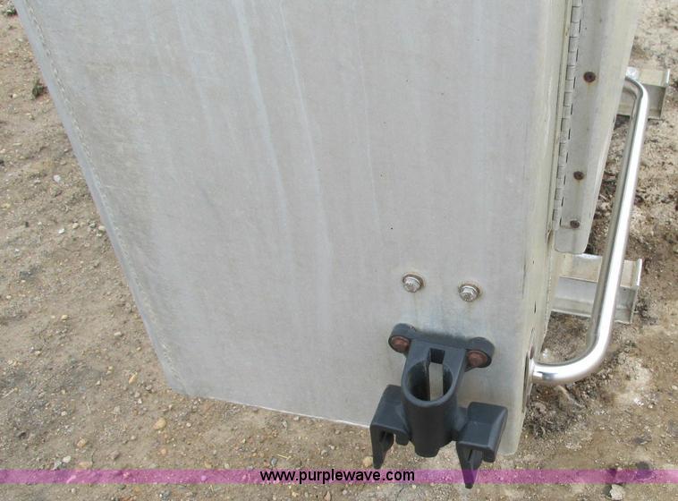 image for item E5035 Merritt headache rack