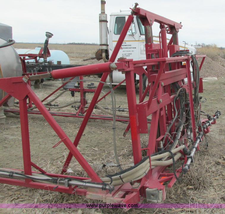 image for item E5129 Case IH Patriot spray booms