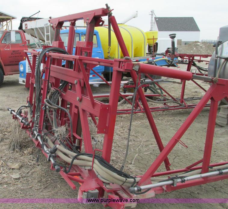 image for item E5129 Case IH Patriot spray booms