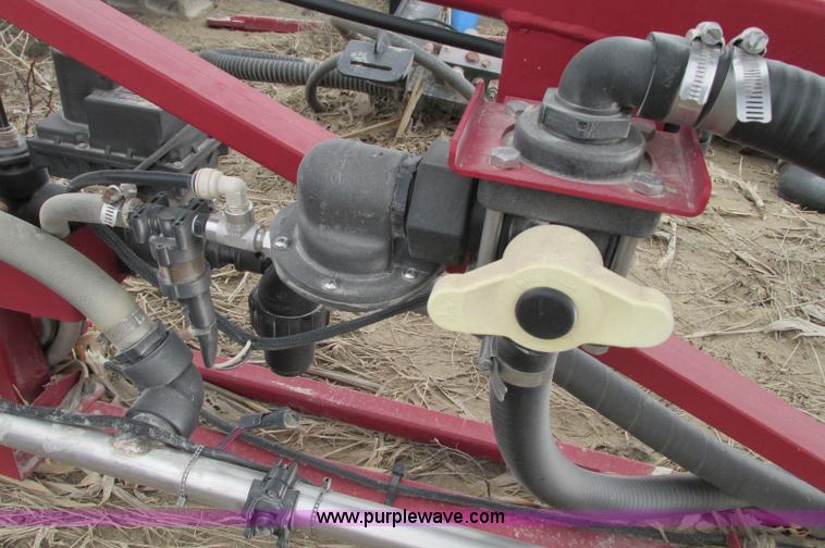 image for item E5129 Case IH Patriot spray booms