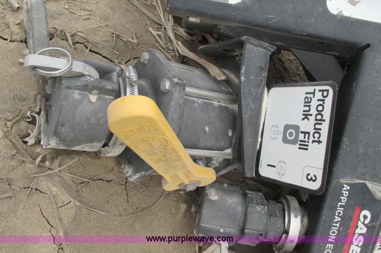 image for item E5129 Case IH Patriot spray booms