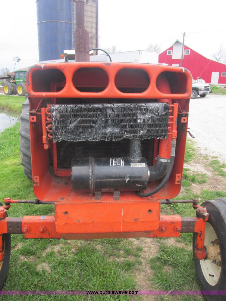 image for item E7204 Allis Chalmers 185 tractor