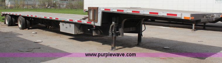 image for item F2890 2011 Transcraft DTL-2100 drop deck trailer
