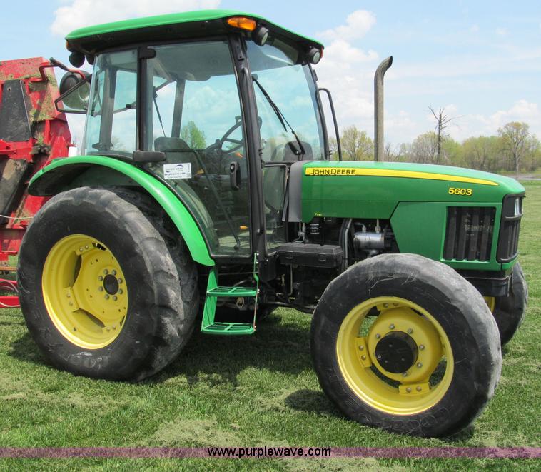 image for item F5042 2009 John Deere 5603 MFWD tractor