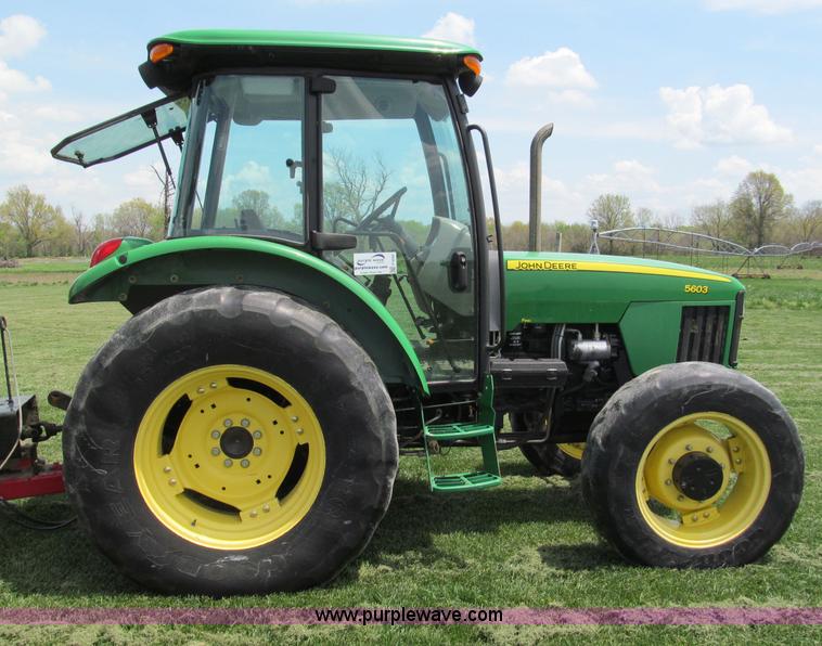 image for item F5042 2009 John Deere 5603 MFWD tractor