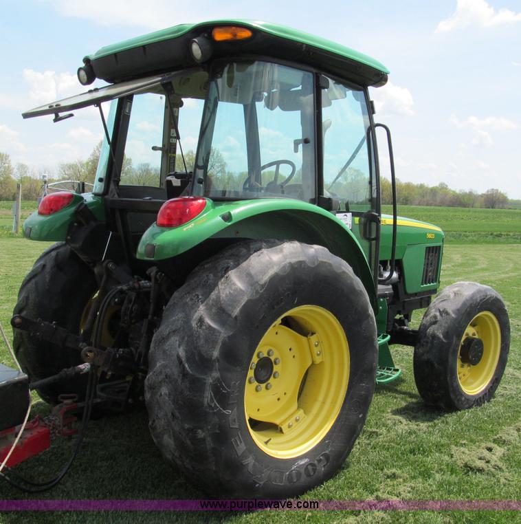image for item F5042 2009 John Deere 5603 MFWD tractor