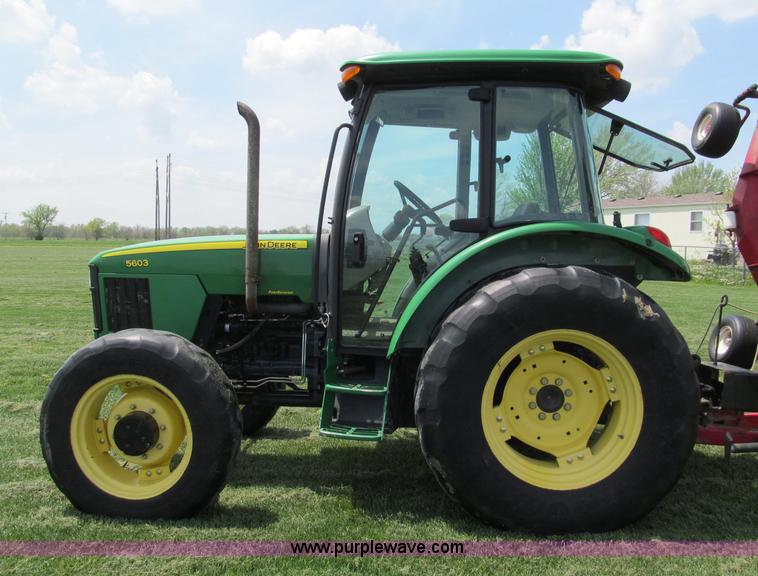 image for item F5042 2009 John Deere 5603 MFWD tractor