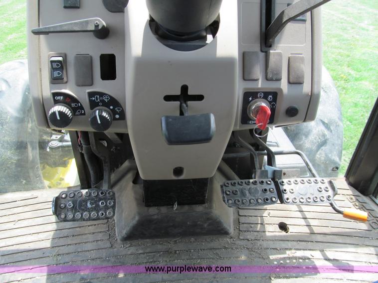 image for item F5042 2009 John Deere 5603 MFWD tractor
