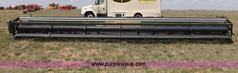 image for item F8763 John Deere 930 platform header