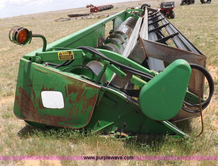 image for item F8763 John Deere 930 platform header