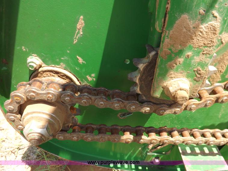 image for item F8763 John Deere 930 platform header