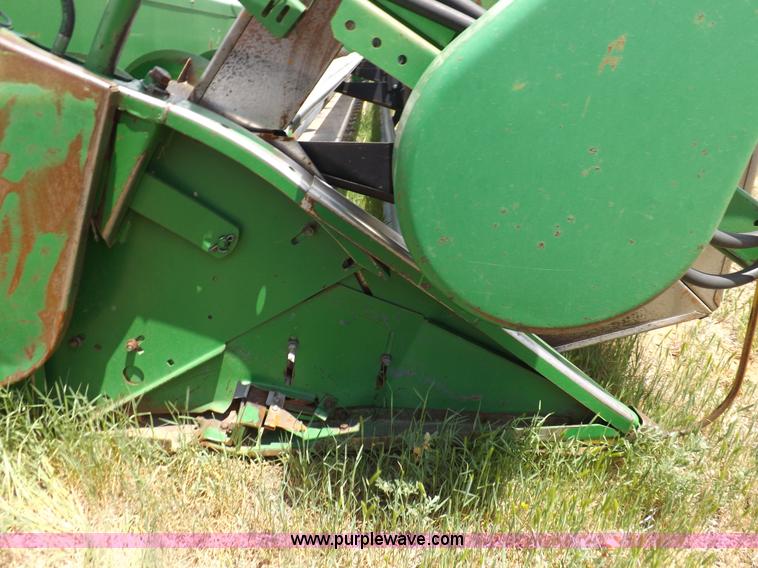 image for item F8763 John Deere 930 platform header