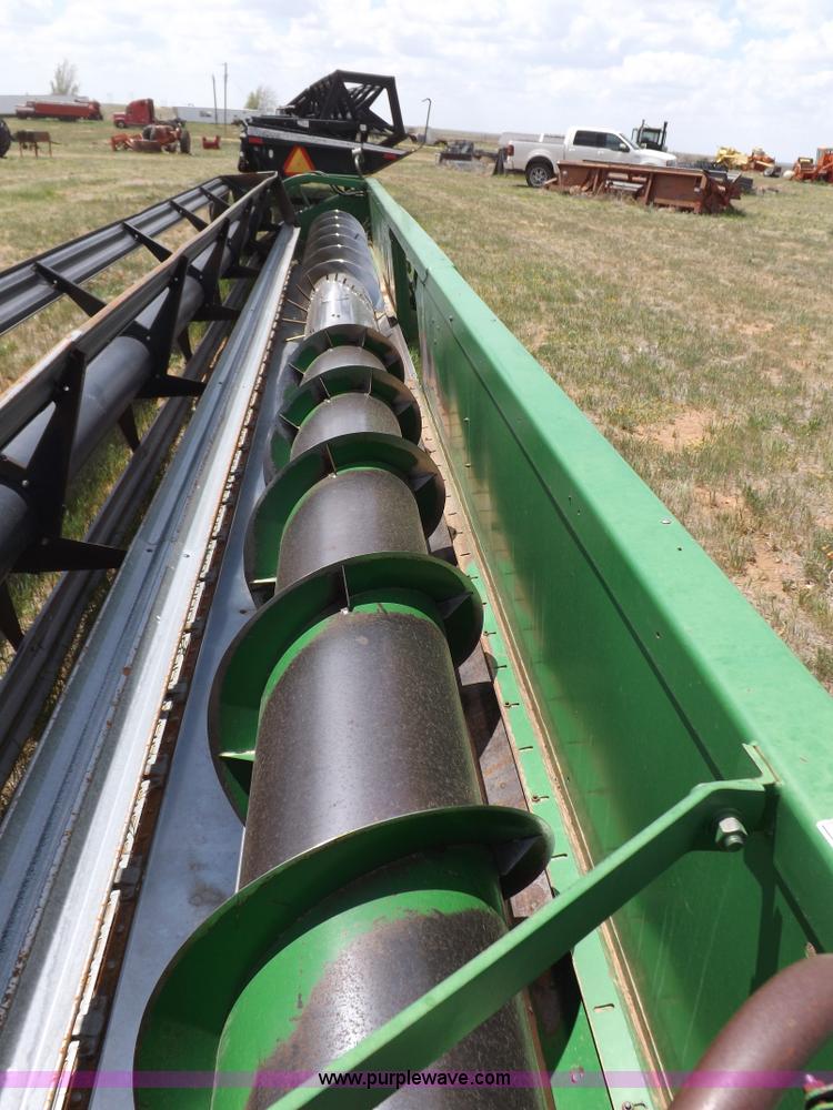 image for item F8763 John Deere 930 platform header