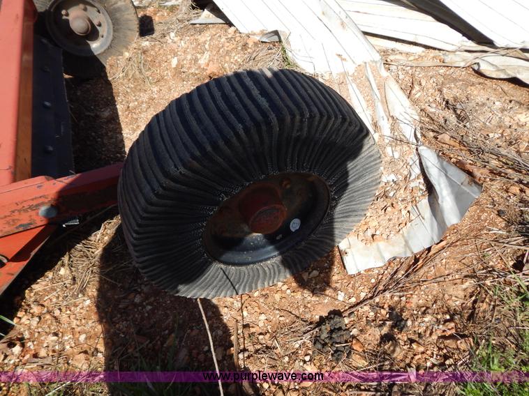 image for item G3137 2004 Rhino SE15-4 batwing mower