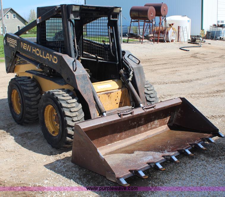 image for item G5345 1995 New Holland LX885 skid steer