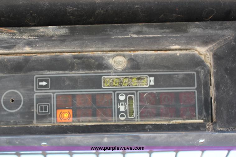 image for item G5345 1995 New Holland LX885 skid steer