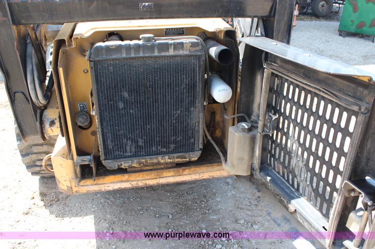 image for item G5345 1995 New Holland LX885 skid steer