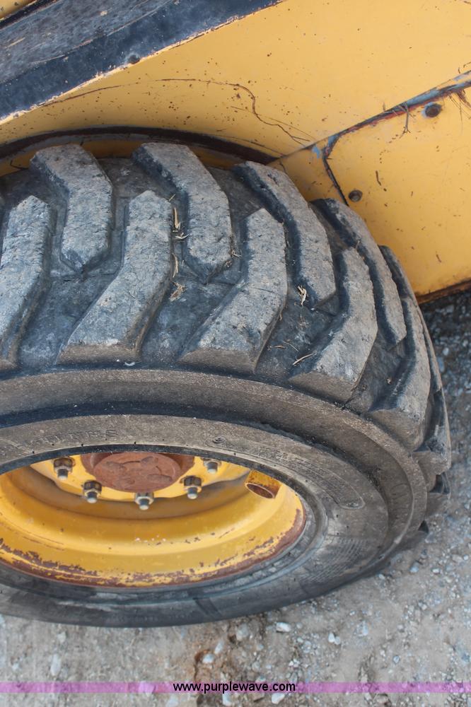 image for item G5345 1995 New Holland LX885 skid steer