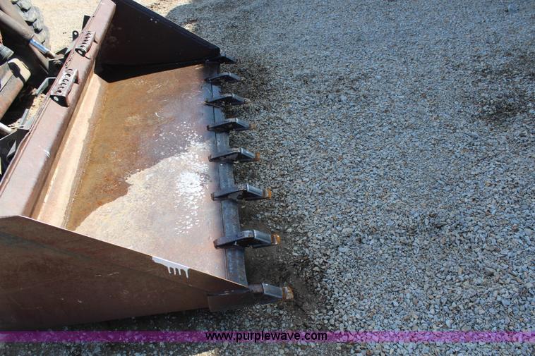 image for item G5345 1995 New Holland LX885 skid steer