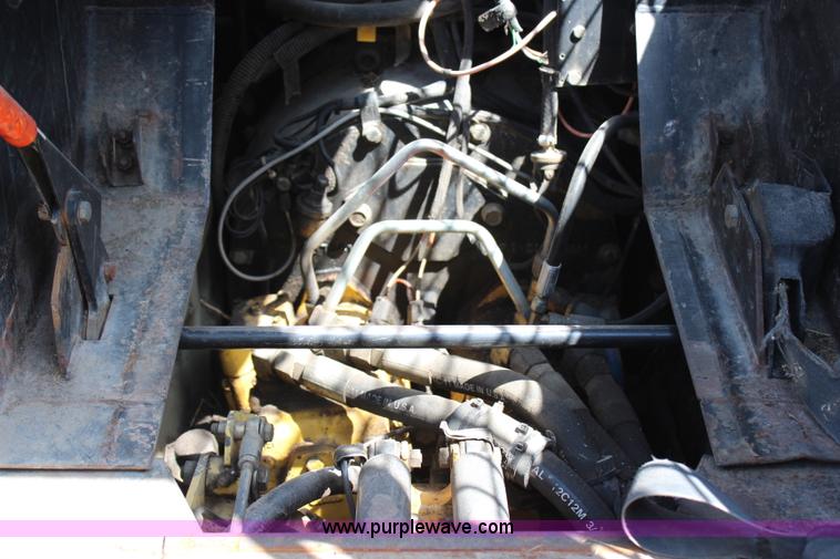 image for item G5345 1995 New Holland LX885 skid steer