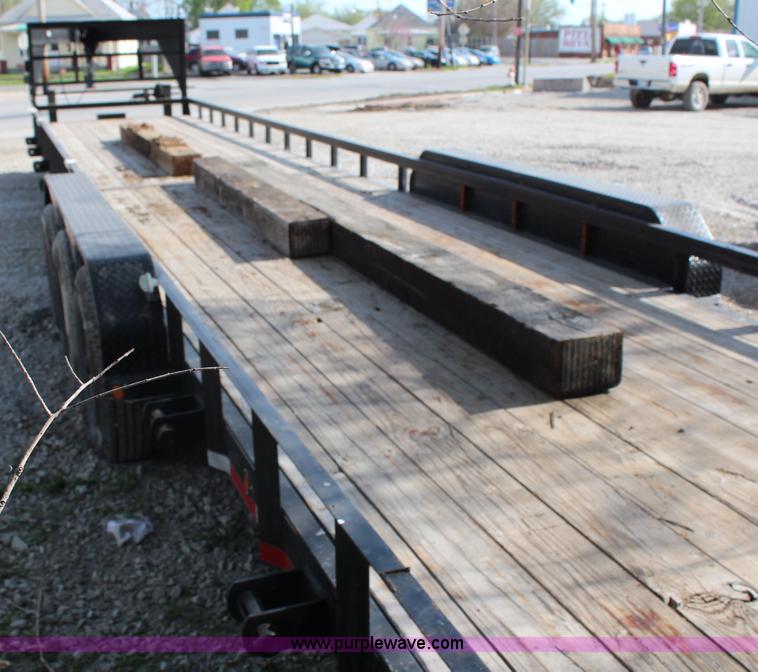 image for item G5440 2010 Retco 40' gooseneck trailer