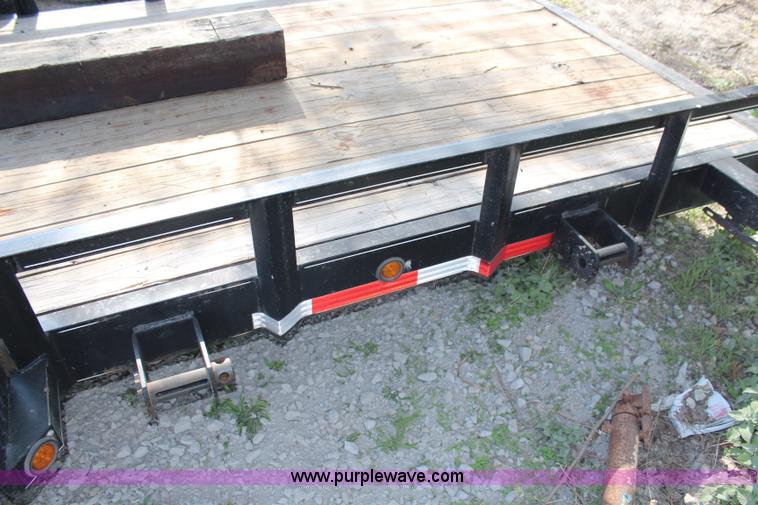 image for item G5440 2010 Retco 40' gooseneck trailer