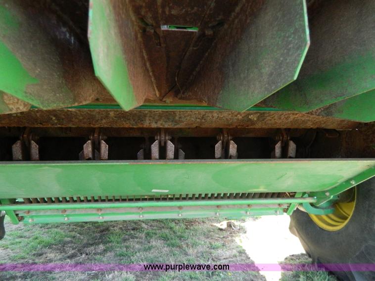 image for item G7841 2010 John Deere 9770 STS RWA combine