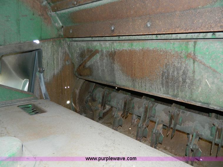 image for item G7841 2010 John Deere 9770 STS RWA combine