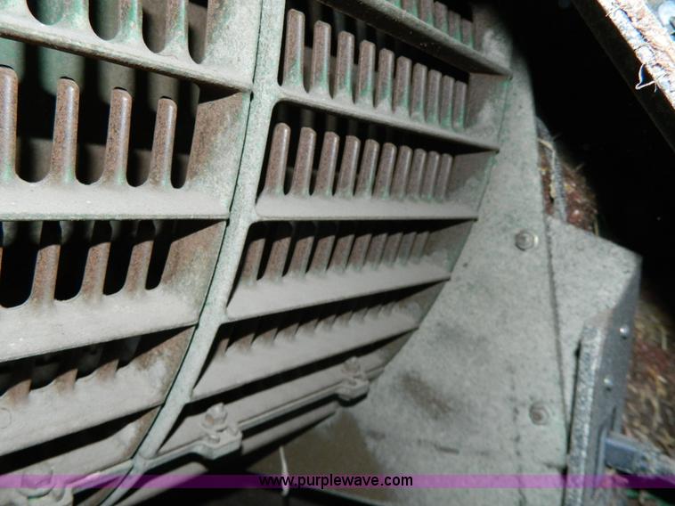 image for item G7841 2010 John Deere 9770 STS RWA combine