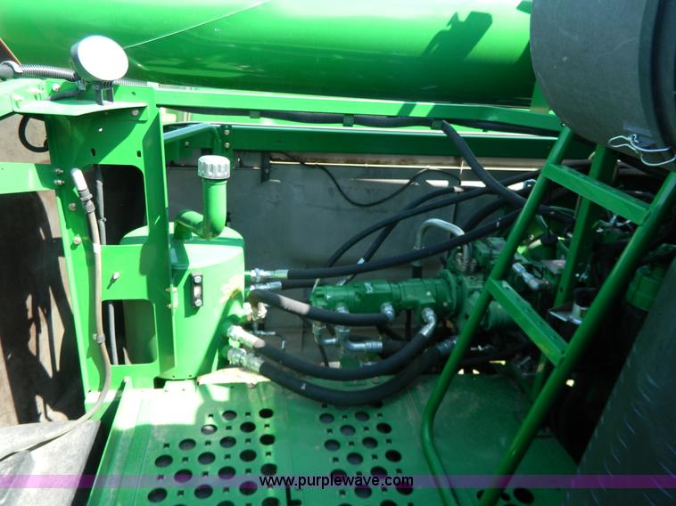 image for item G7841 2010 John Deere 9770 STS RWA combine
