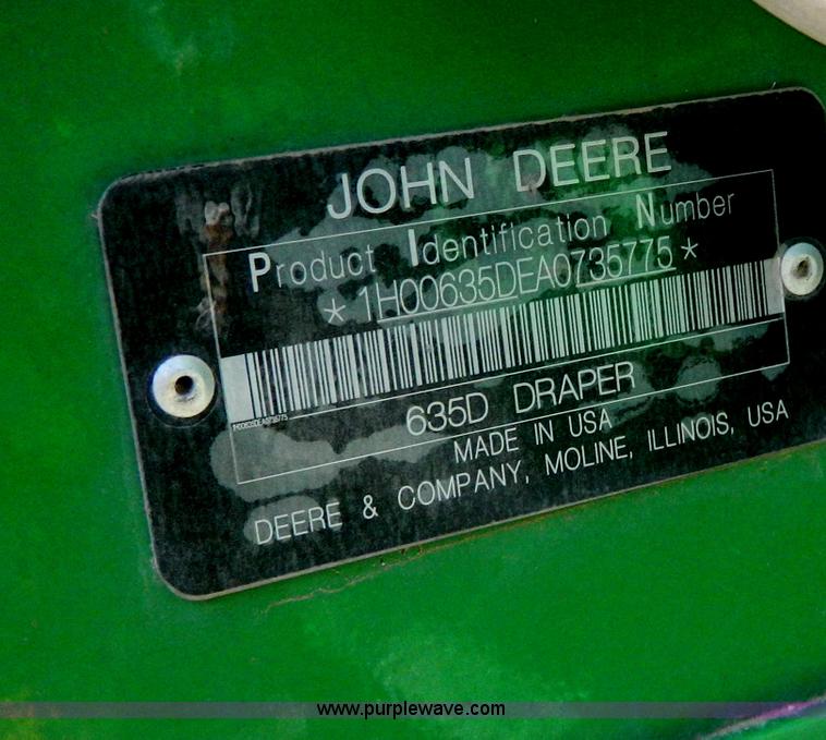 image for item G7842 2010 John Deere 635D draper header